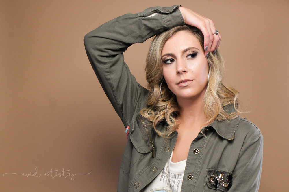 JaxlynGlamLogo-13.jpg