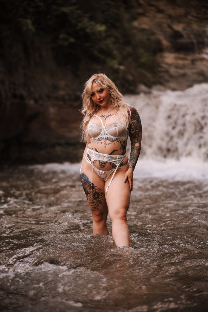 Avid_Artistry_Wichita_Kansas_Boudoir_Boudoir_Studio_Waterfall_Ange_wings