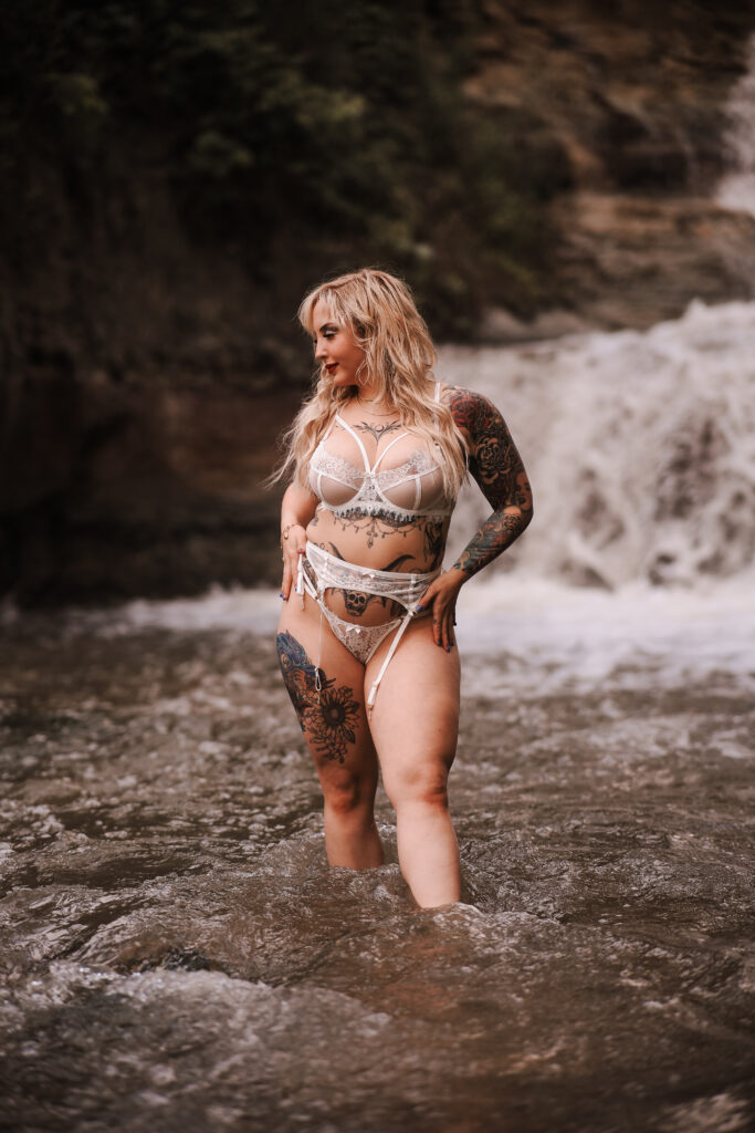 Avid_Artistry_Wichita_Kansas_Boudoir_Boudoir_Studio_Waterfall_Ange_wings