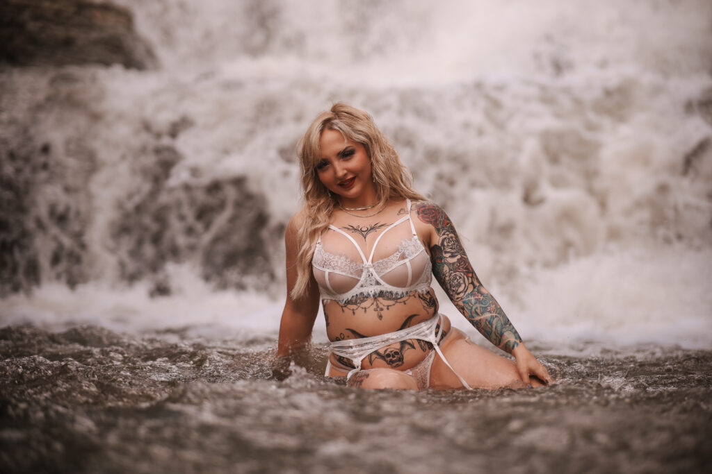 Avid_Artistry_Wichita_Kansas_Boudoir_Boudoir_Studio_Waterfall_Ange_wings