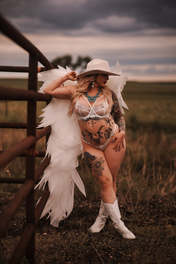 Avid_Artistry_Wichita_Kansas_Boudoir_Boudoir_Studio_Waterfall_Ange_wings